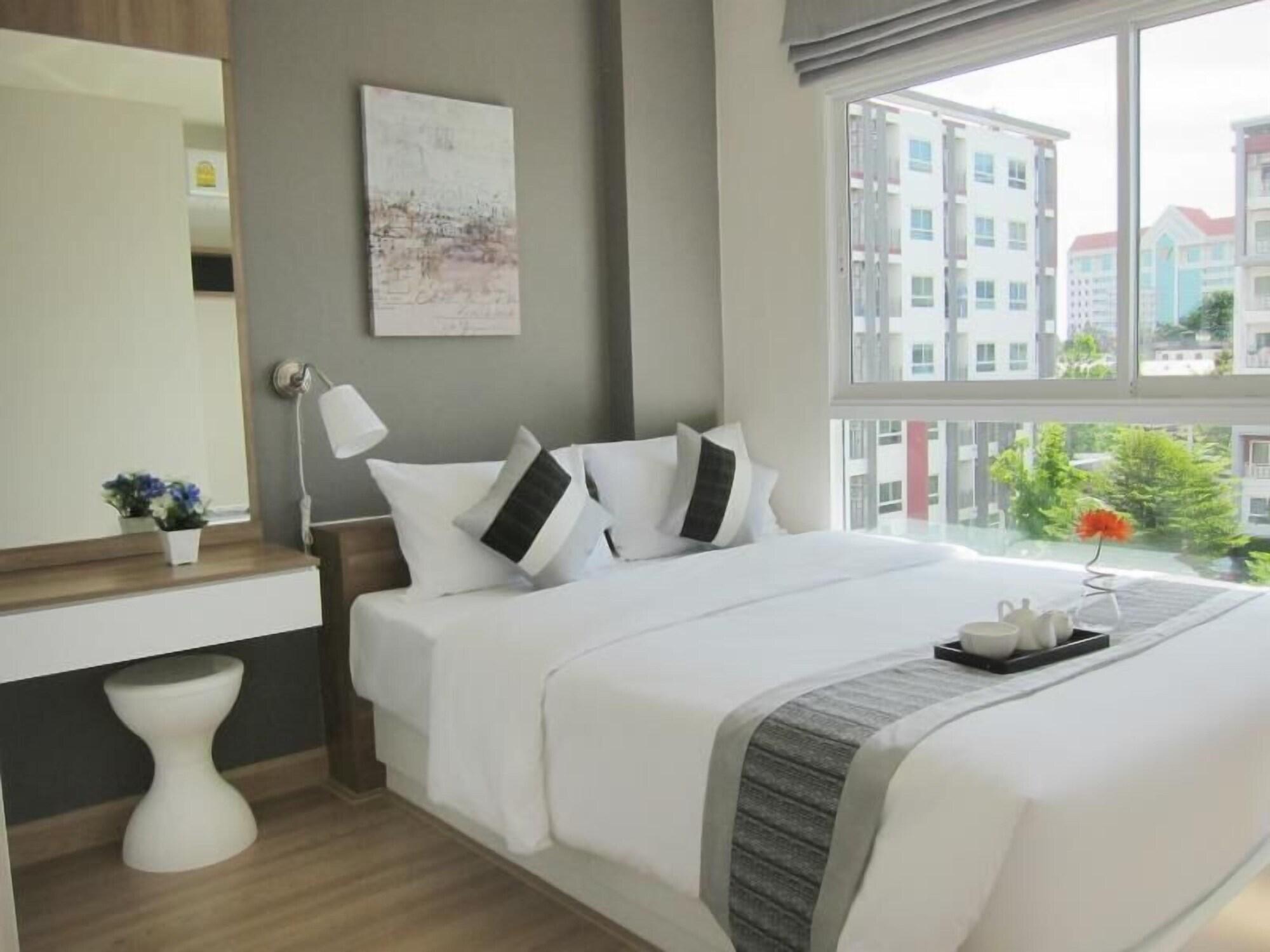 Banyan Residence Rayong Extérieur photo